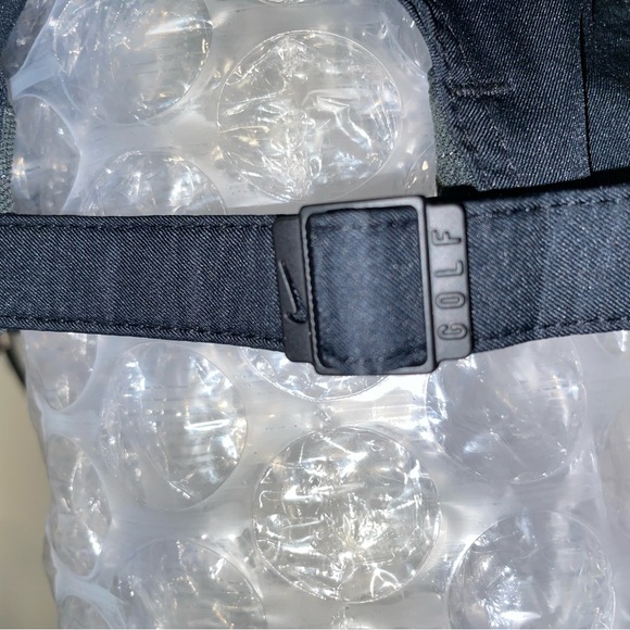 Nike legacy91 DRI-FIT golf Disney Mickey Mouse hat - Picture 4 of 10